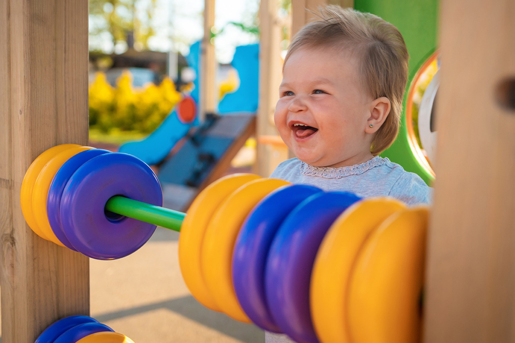 Daily Outdoor Play Builds Early Muscles & Motor Skills